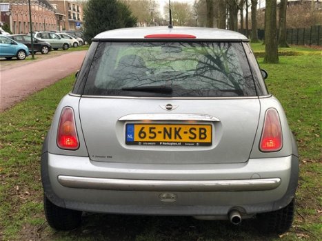 Mini Mini One - 1.6 Pepper airco 2003 velgen nieuwe apk - 1