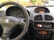 Peugeot 206 - 1.6-16V Gentry /5deurs/d.riem vv 180dkm/Clima/ Nieuwe APK - 1 - Thumbnail