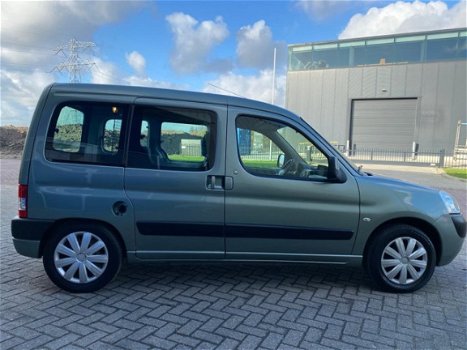 Peugeot Partner - 2006 * 1.6 16V * AIRCO * NIEUWE APK - 1