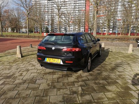 Alfa Romeo 159 Sportwagon - 1.9 JTS Distinctive NIEUW APK 01-'20/ECC AIRCO/CRUISE/AUTO.ELEK.PAKKET/N - 1