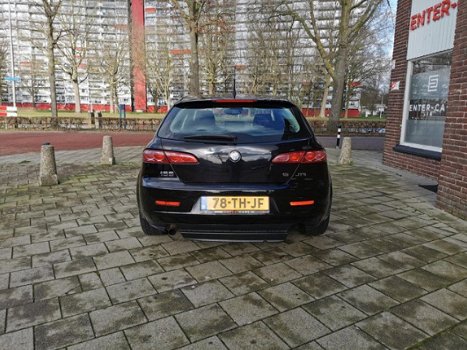 Alfa Romeo 159 Sportwagon - 1.9 JTS Distinctive NIEUW APK 01-'20/ECC AIRCO/CRUISE/AUTO.ELEK.PAKKET/N - 1