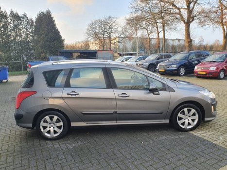 Peugeot 308 SW - 1.6 HDiF Style Leuke en goed rijdende 308 SW Met NAP - 1