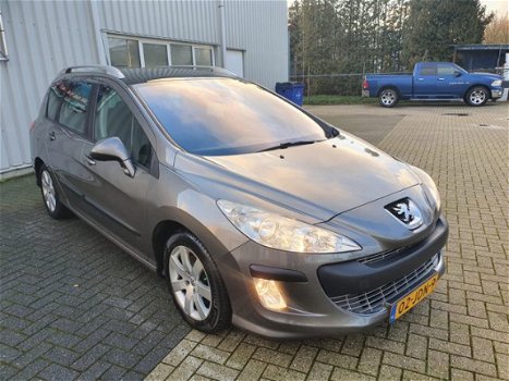 Peugeot 308 SW - 1.6 HDiF Style Leuke en goed rijdende 308 SW Met NAP - 1