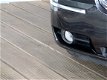 Chrysler Grand Voyager - 3.8 V6 Limited / DVD speler / Navigatie / Xenon - 1 - Thumbnail