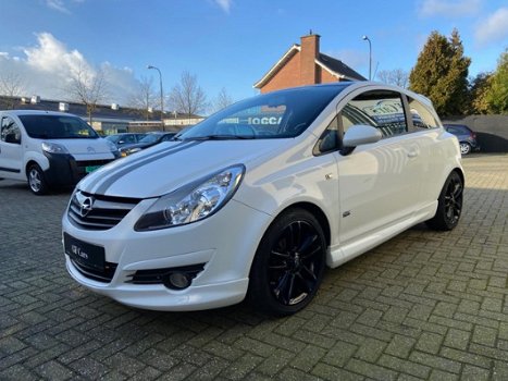 Opel Corsa - 1.4-16V '111' Edition Opc line 2010 Airco - 1