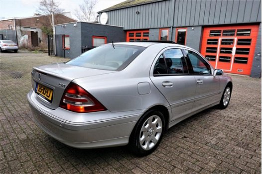 Mercedes-Benz C-klasse - 220 CDI Avantgarde Dak Leer Xenon Nav - 1