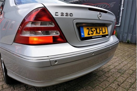 Mercedes-Benz C-klasse - 220 CDI Avantgarde Dak Leer Xenon Nav - 1