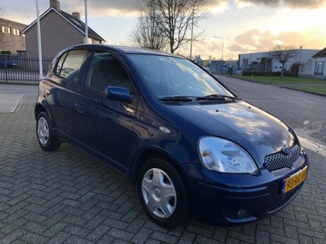 Toyota Yaris - 1.3 VVT-i S-Line (bj 2005) *AIRCO* 5-DEURS - 1