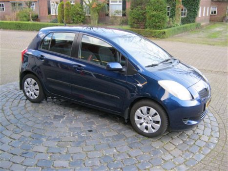 Toyota Yaris - 1.3 VVTi Sol airco - 1