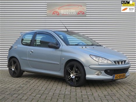 Peugeot 206 - 2.0-16V GTI - 1