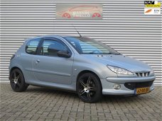 Peugeot 206 - 2.0-16V GTI