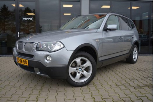 BMW X3 - 2.5SI Executive | Xenon | Navigatie | Panorama Dak | - 1