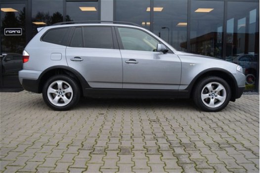 BMW X3 - 2.5SI Executive | Xenon | Navigatie | Panorama Dak | - 1