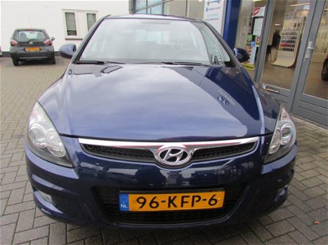 Hyundai i30 - 1.4i Blue Dynamic - 1