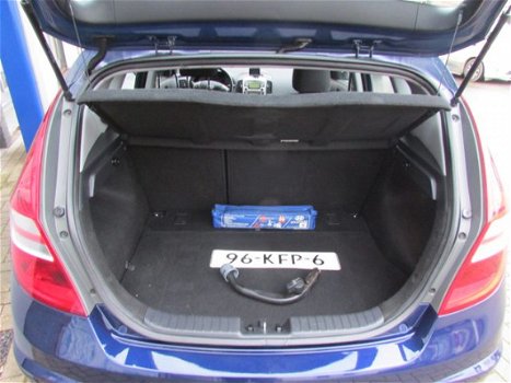 Hyundai i30 - 1.4i Blue Dynamic - 1