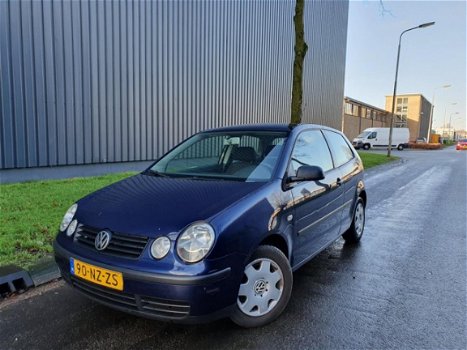 Volkswagen Polo - 1.2-12V AIRCO 2 X SLEUTELS BOEKJES - 1