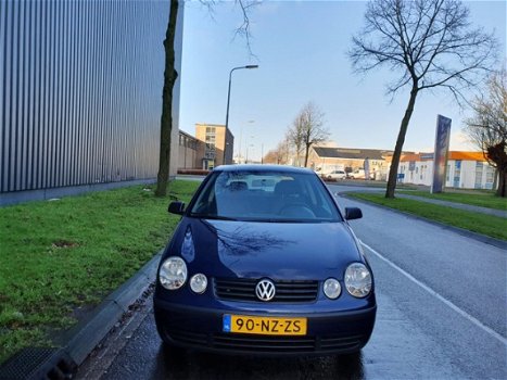 Volkswagen Polo - 1.2-12V AIRCO 2 X SLEUTELS BOEKJES - 1