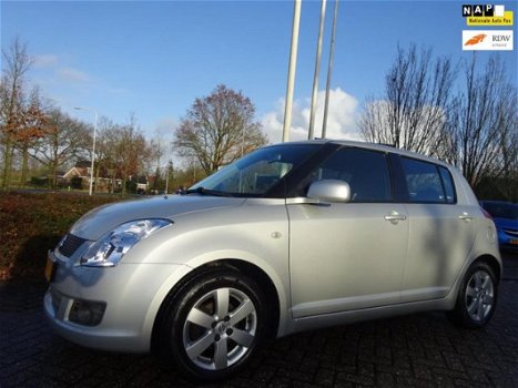 Suzuki Swift - 1.3 Shogun '08 5drs, Airco, LM velgen Mooie auto - 1