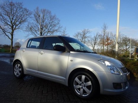 Suzuki Swift - 1.3 Shogun '08 5drs, Airco, LM velgen Mooie auto - 1