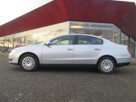 Volkswagen Passat - 1.4 TSI Comfortline BlueMotion Clima , Navi , Bluetooth tel (occasion) - 1