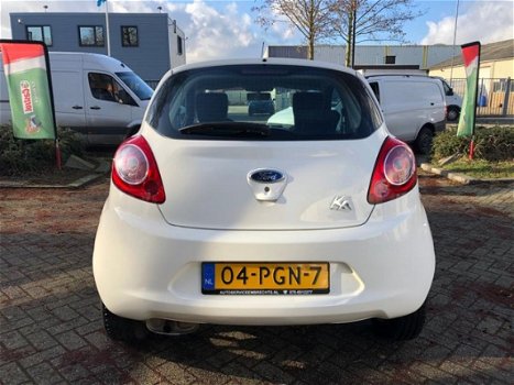 Ford Ka - 1.2 Comfort start/stop Nap Airco Nieuwe Distributie incl WP en Grote Beurt - 1