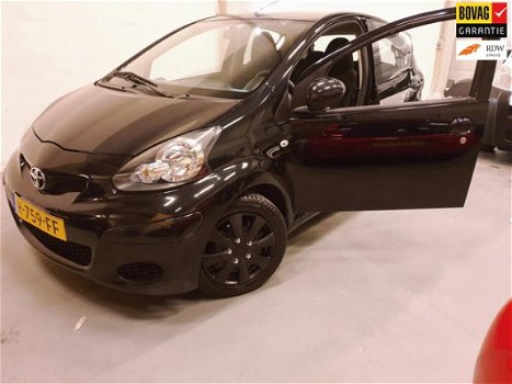 Toyota Aygo - 1.0 2011/Airco/Elek Pakket/Nw APK/Garantie/ - 1