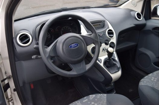 Ford Ka - 1.2 COOL & SOUND START/STOP AIRCO CRUISE 14'' 115DKM - 1