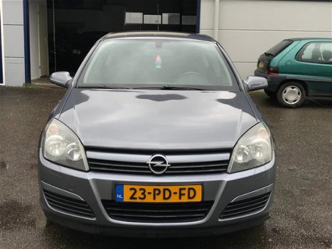 Opel Astra - 1.6 Enjoy Airco/ 5Dr/ Cruise/ MFC/ NAP/ APK - 1