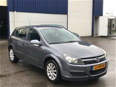 Opel Astra - 1.6 Enjoy Airco/ 5Dr/ Cruise/ MFC/ NAP/ APK