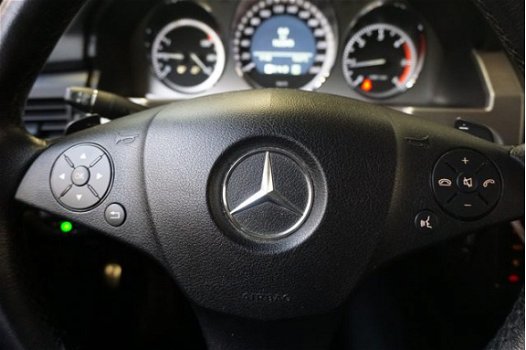 Mercedes-Benz GLK-klasse - 220 CDI 4-Matic Automaat. Navigatie. 1ste Eigenaar. Nationale Autopas (NA - 1