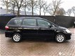 Toyota Avensis Wagon - 2.0 D-4D Linea Terra - 1 - Thumbnail