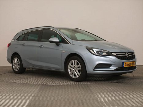 Opel Astra Sports Tourer - 1.0 Turbo 105pk Edition ECC INTEL-NAV LANE-ASSIST PDC STOEL/STUUR-VERW - 1