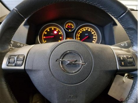 Opel Astra - ASTRA; H-CC Z16XEP EASYTRONIC - 1