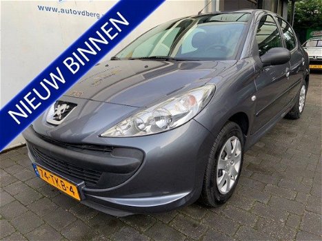 Peugeot 206 - 1.1 Access Lite - 1