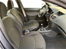 Peugeot 206 - 1.1 Access Lite