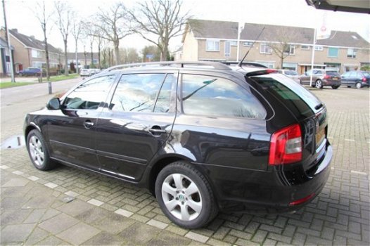 Skoda Octavia Combi - 1.4 TSI Ambition Bns - 1