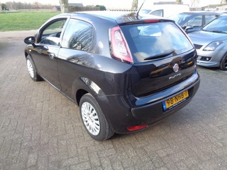 Fiat Punto Evo - 1.4 Dynamic 23000 KM - 1