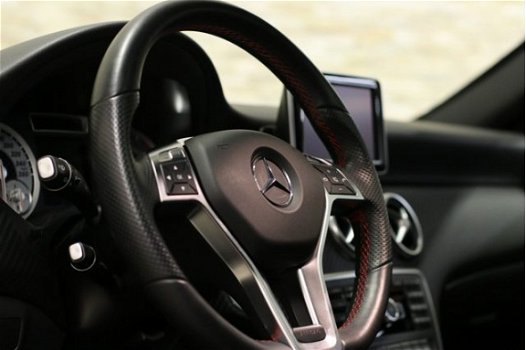 Mercedes-Benz A-klasse - 200 Prestige | AMG Line | Panoramadak | Automaat | Grootbeeld Navi | BTW | - 1