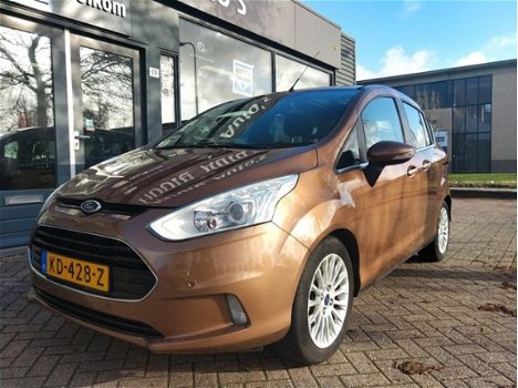 Ford B-Max - 1.6 TDCI Titanium Panorama, PDC V+A, trekhaak, climate, voorruitverwarming - 1