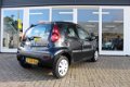 Peugeot 107 - 1.0 Envy, AIRCO, ELECTRISCHE RAMEN, PRIJS IS RIJKLAAR INCL 6 MAANDEN BOVAG GARANTIE - 1 - Thumbnail