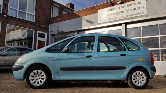 Citroën Xsara Picasso - 2.0i-16V Différence 2 *AUTOMAAT - 1