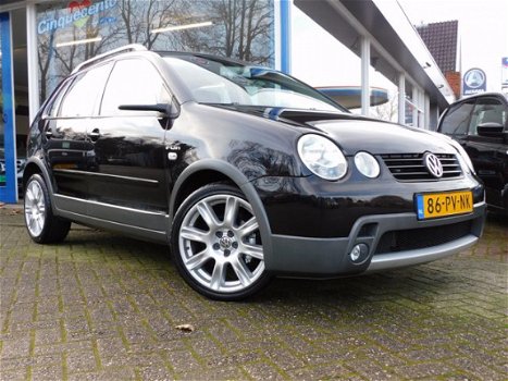 Volkswagen Polo - 1.4-16V FUN CROSS - 1