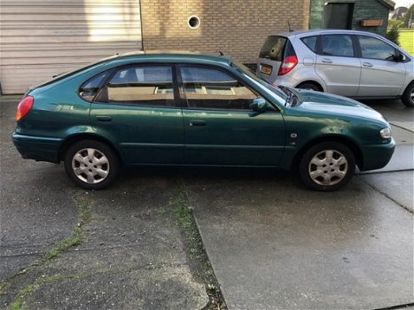 Toyota Corolla - 1.6 VVT-i Sol liftback, airco, rijdt perfect, NAP - 1