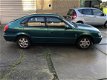 Toyota Corolla - 1.6 VVT-i Sol liftback, airco, rijdt perfect, NAP - 1 - Thumbnail