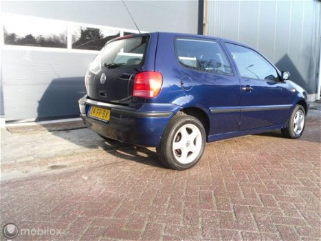 Volkswagen Polo - 1.4 Trendline Stuurbekr - 1