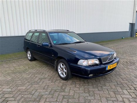 Volvo V70 - 2.4 Polar Bi-Fuel APK/ NAP/ Trekhaak - 1