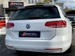 Volkswagen Passat Variant - 2.0 TDI Comfortline Panorama ACC Trekhk Standkachel Full-led 18inch - 1 - Thumbnail