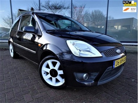 Ford Fiesta - 1.6-16V Rally Edition _Airco_Navigatie_Leder - 1