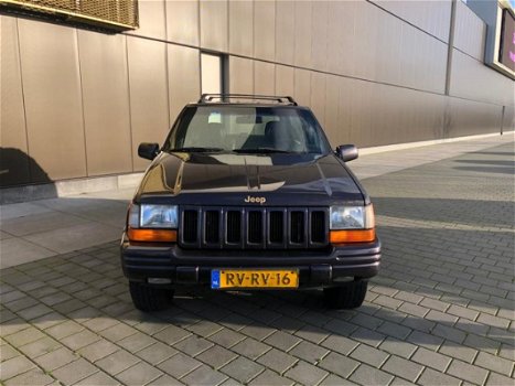 Jeep Grand Cherokee - 5.2i V8 Limited - 1