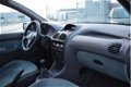 Peugeot 206 - 1.4 Gentry 5 deurs Airco NAP nieuwe APK - 1 - Thumbnail